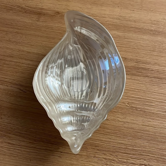 Sea Shell Decorative Bowl Turkish Art Glass Milky Opalescent - Picture 2 of 5